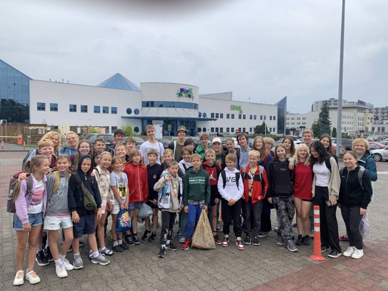 Zēnu koris ,,Bastejpuikas” Krakovas koru festivālà Polijā!