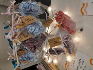 “Rīdzē” notiek skolēnu mācību uzņēmumu tirdziņš