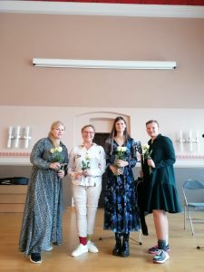 Dažādo kurpju diena dzejiskā noskaņā