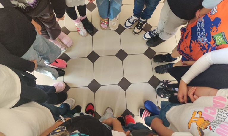 Dažādo kurpju diena