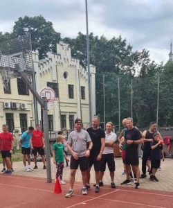 Stafete “Tēti, sarauj!”