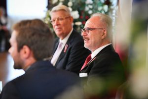 Pamatskolas „Rīdze” audzēkne piedalās sarunā ar Valsts prezidentu