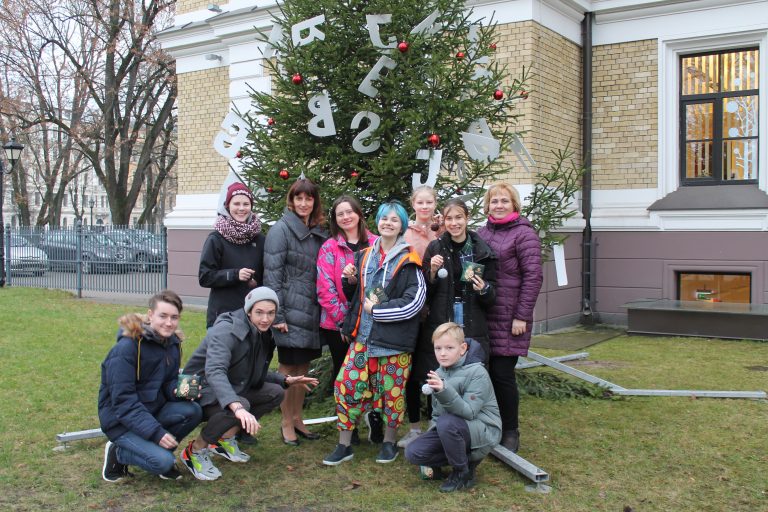 Skolēnu pašpārvalde tiekas ar direktori