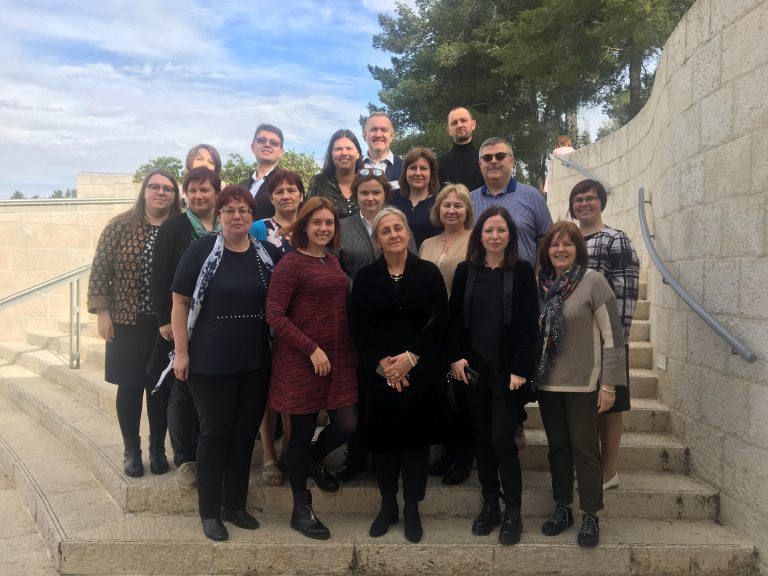 Rīdzes skolotāja Izraēlā Starptautiskajā Holokausta Izglītības centrā Yad Vashem