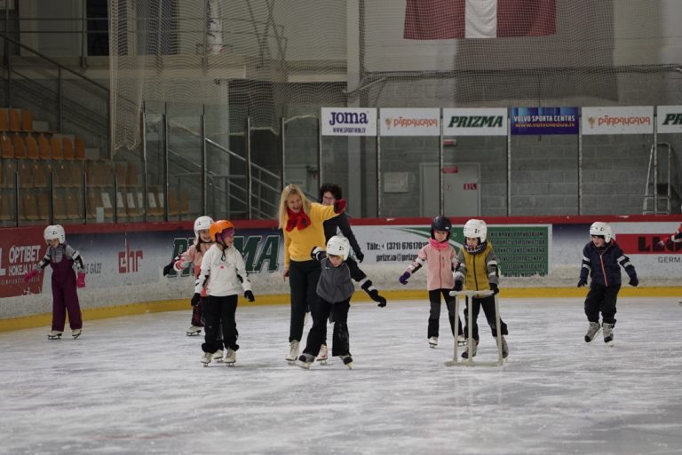 1.b klases skolēni piedalās projektā “Mēs par veselīgu Rīgu”